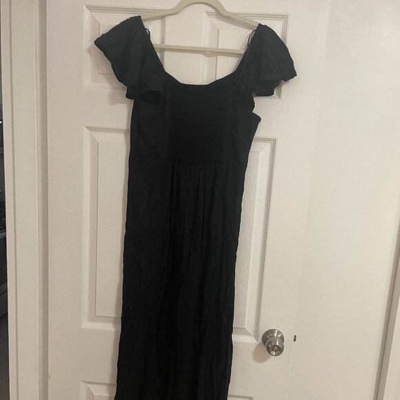 Flutter-Sleeve Crepe Midi Dress Old Navy size Small Tall color Black Jack - Picture 4 of 5